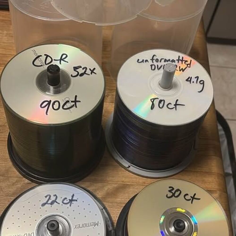 Lot of 200 Memorex CD-R and DVD-RW Blank Media Lot